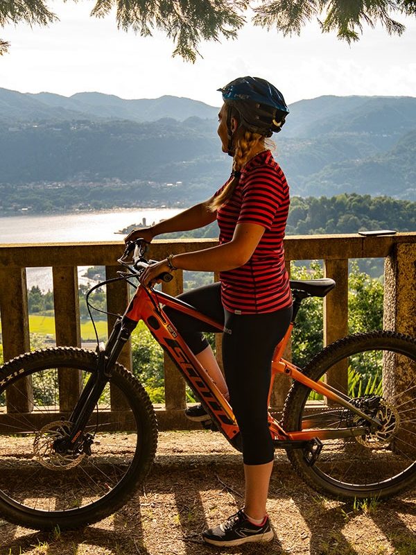 mountain bike itineraries to lake orta